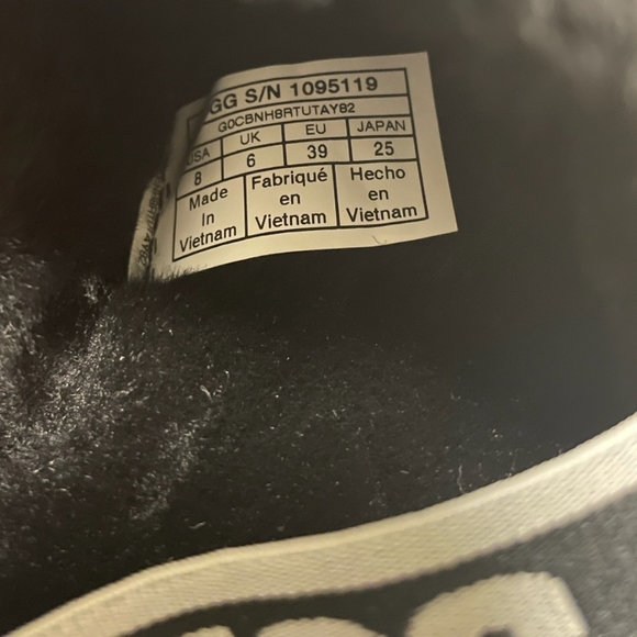 Ugg Fluff Yeah Slide black white women's size 8 - Picture 4 of 6